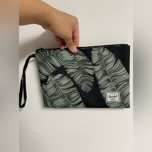 Herschel Wristlet- Black Palm Trees